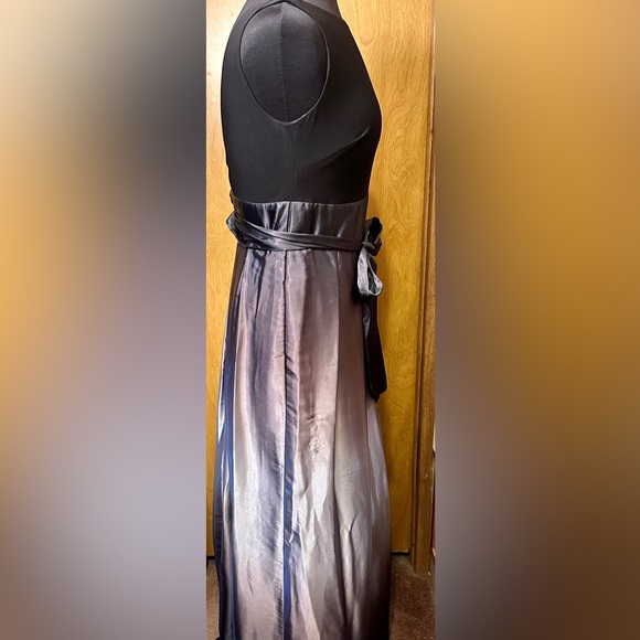 SLNY Ombre Satin Gown size 4 - Picture 5 of 12